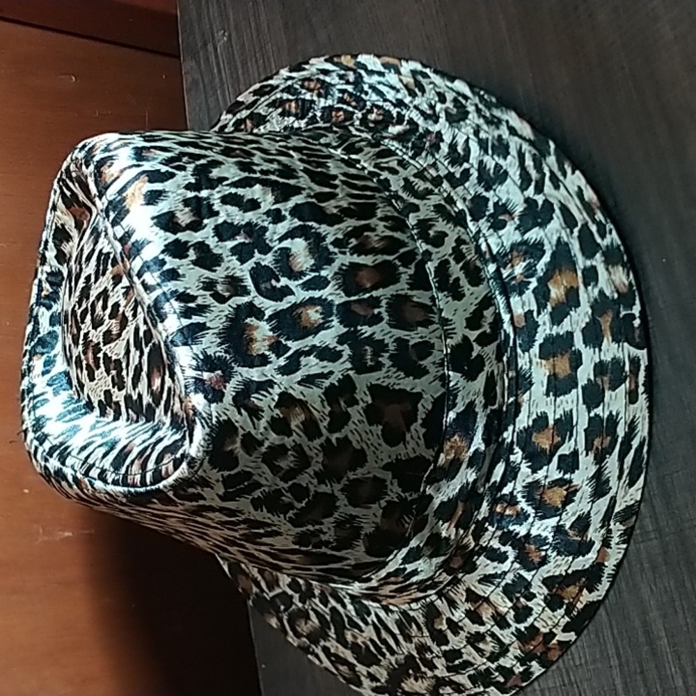 Women's Hat